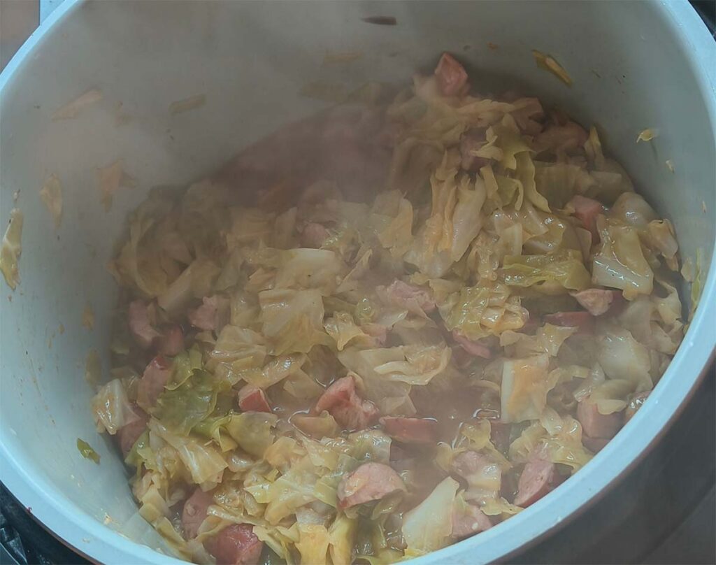 łazanki ze świeżej kapusty