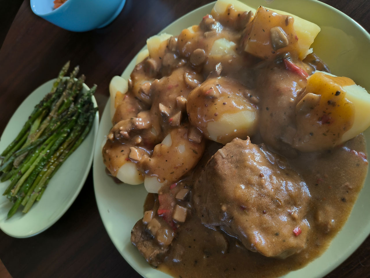 wołowina w sosie z multicookera