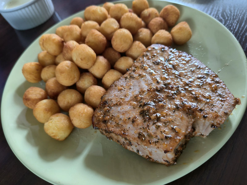 Ryba pieczona w air fryerze